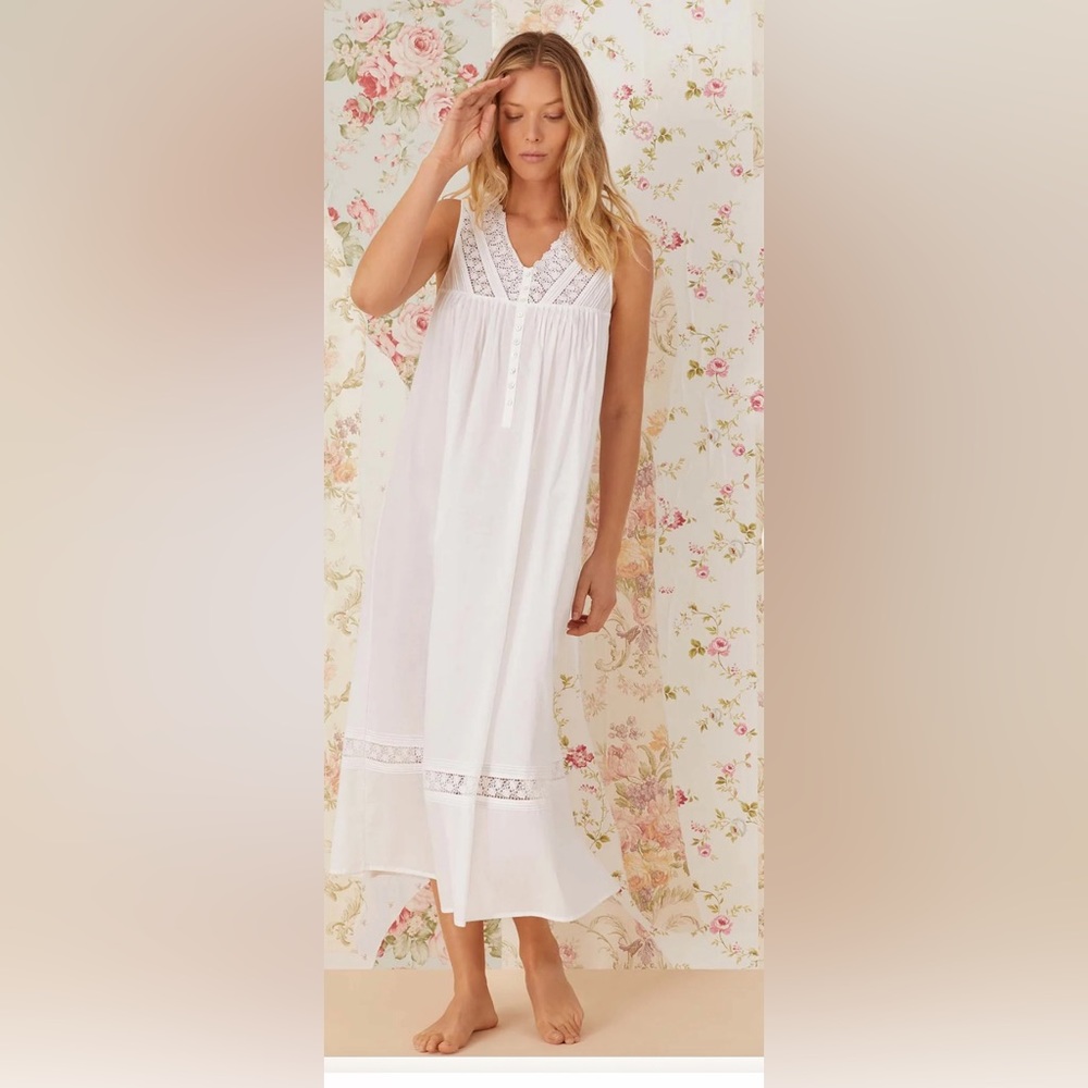 NWT Eileen West Nightgown